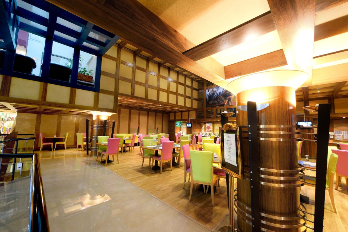 Capitol Hotel Dubai - Food, Drinks, Restaurants, Bars